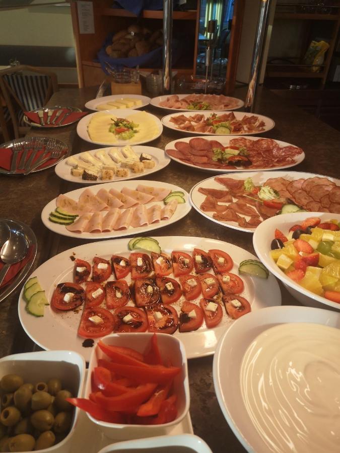 Main Hotel Eckert 3 مارغيتسهُشهايم المظهر الخارجي الصورة