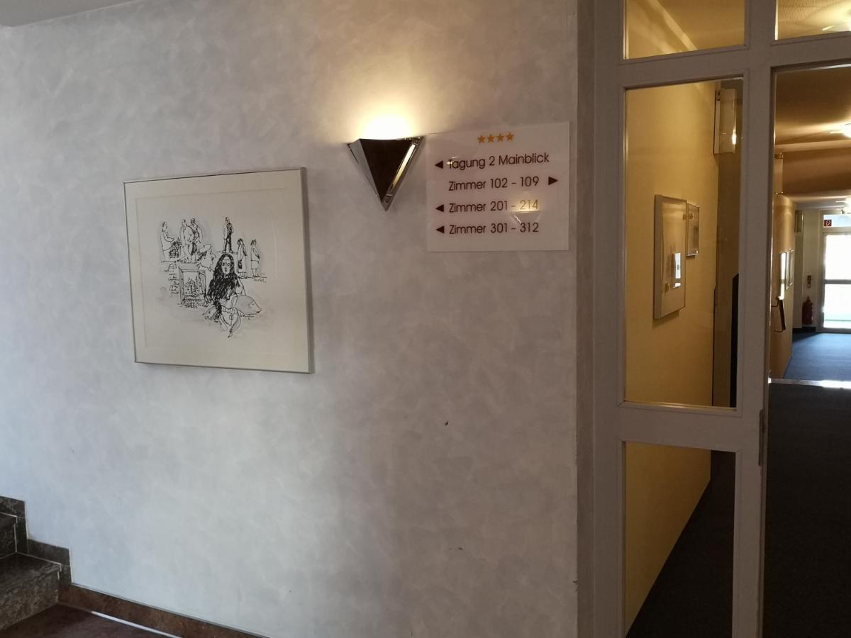 Main Hotel Eckert 3 مارغيتسهُشهايم المظهر الخارجي الصورة